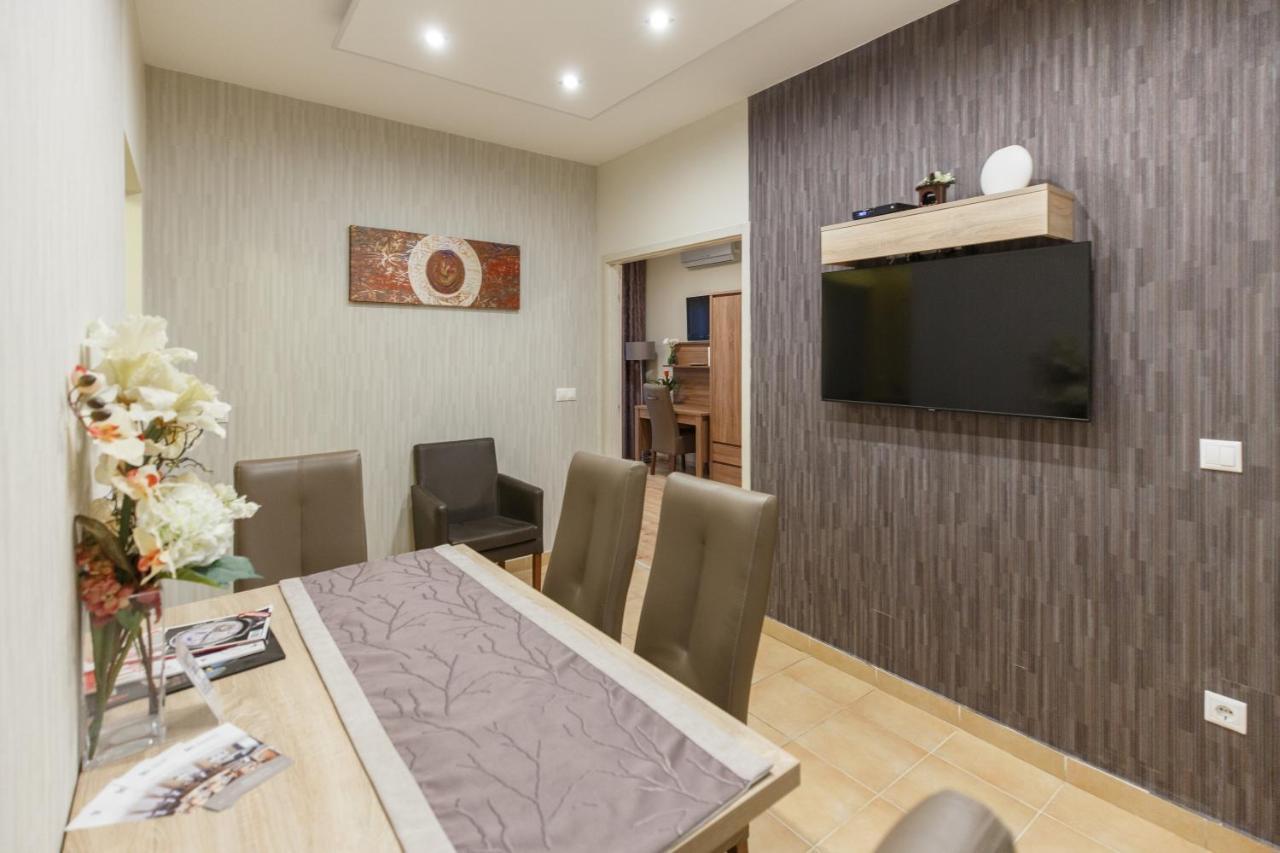 Mokka Apartments Μίσκολτς Εξωτερικό φωτογραφία