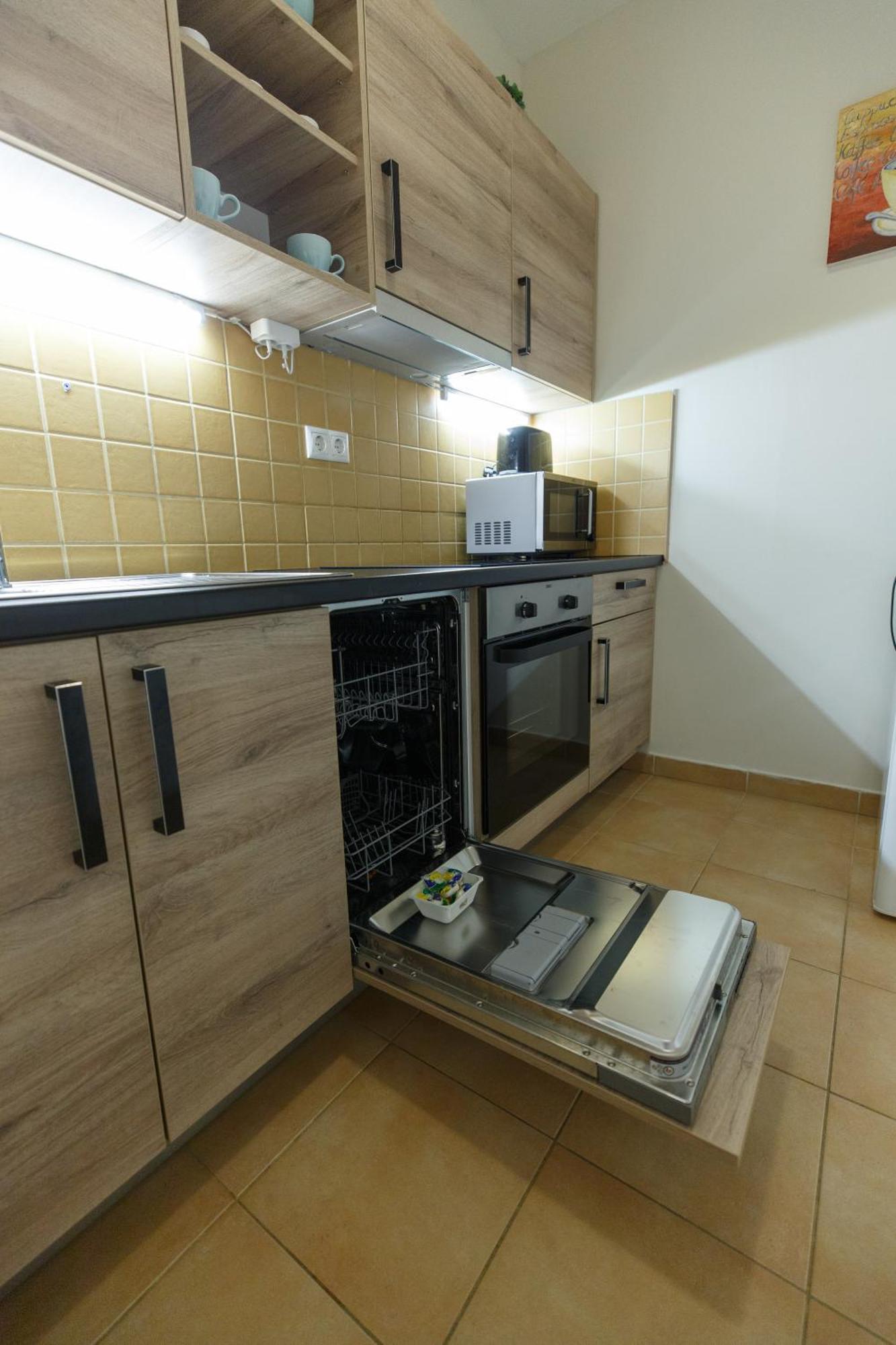 Mokka Apartments Μίσκολτς Εξωτερικό φωτογραφία