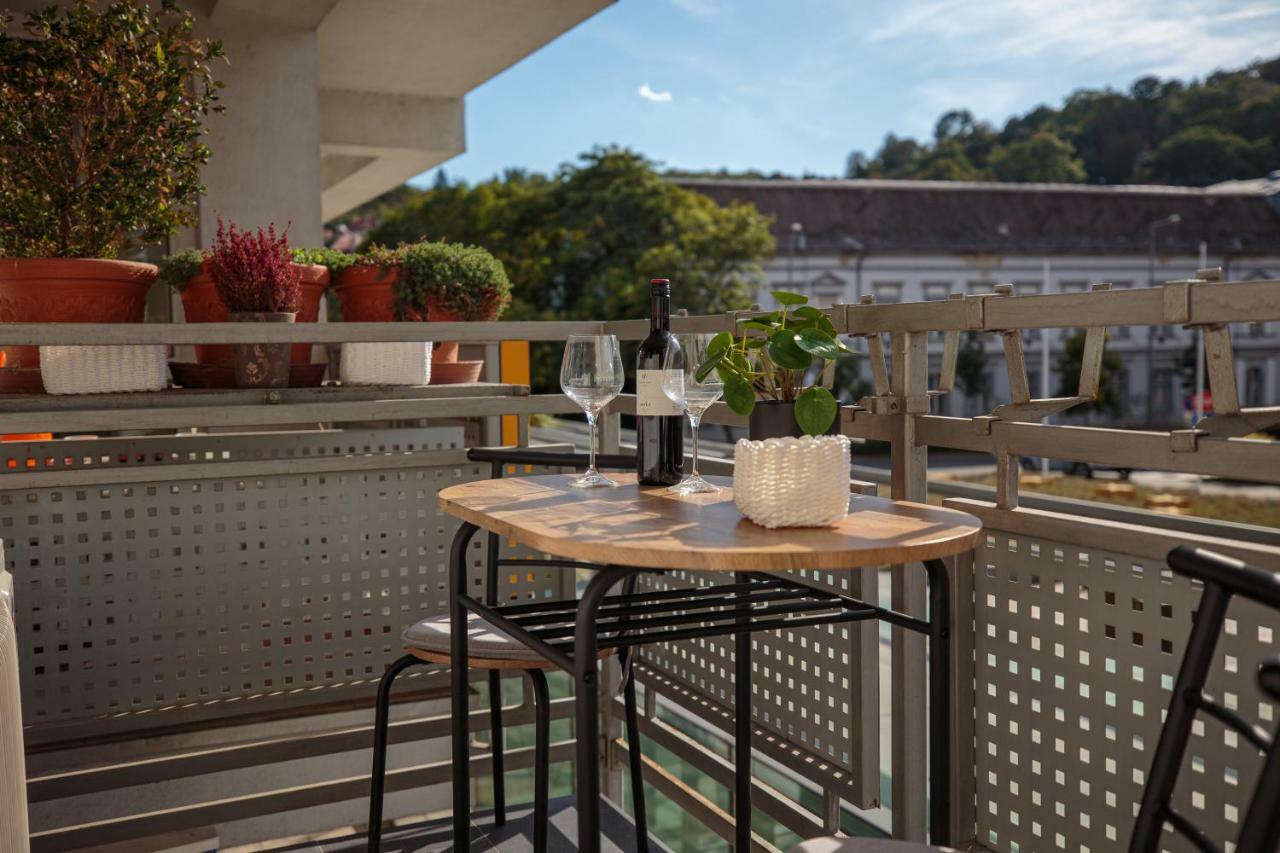 Mokka Apartments Μίσκολτς Εξωτερικό φωτογραφία